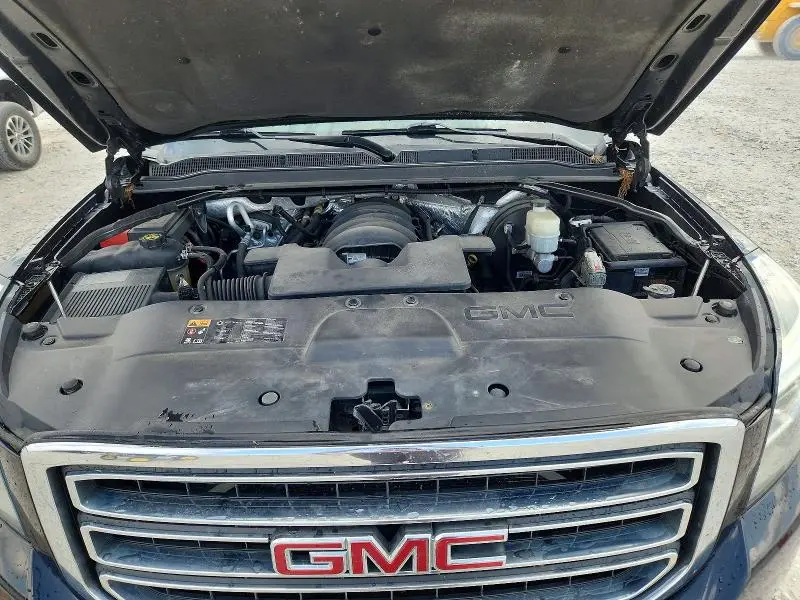 2015 GMC YUKON XL K1500 SLE  