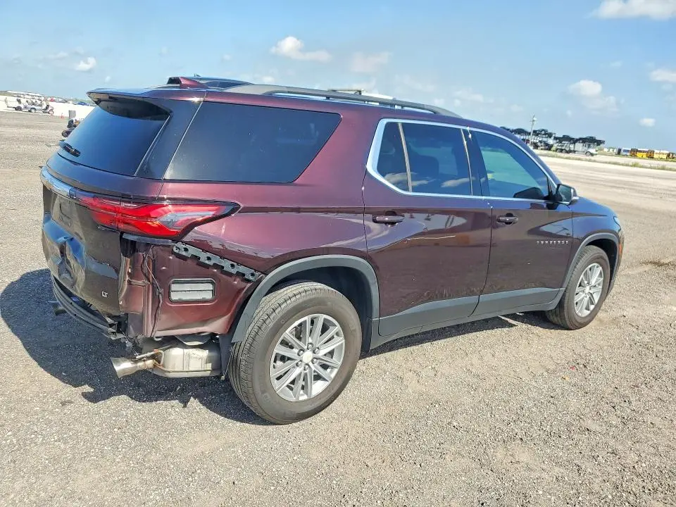 2023 CHEVROLET TRAVERSE LT  