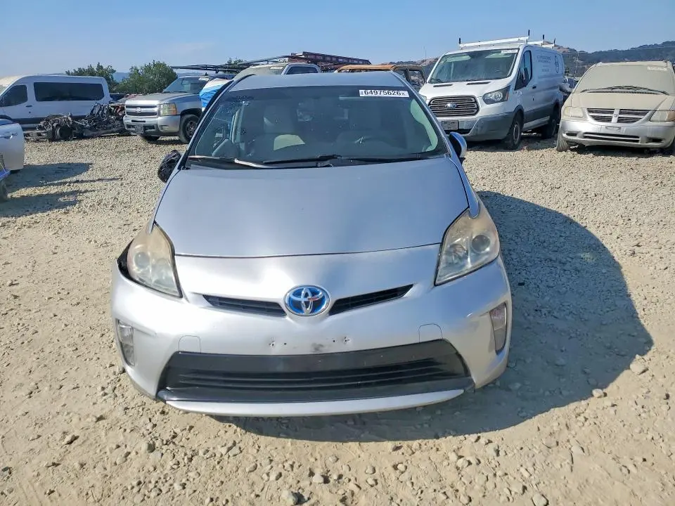 2013 TOYOTA PRIUS THREE  