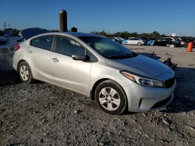 2017 KIA FORTE LX  