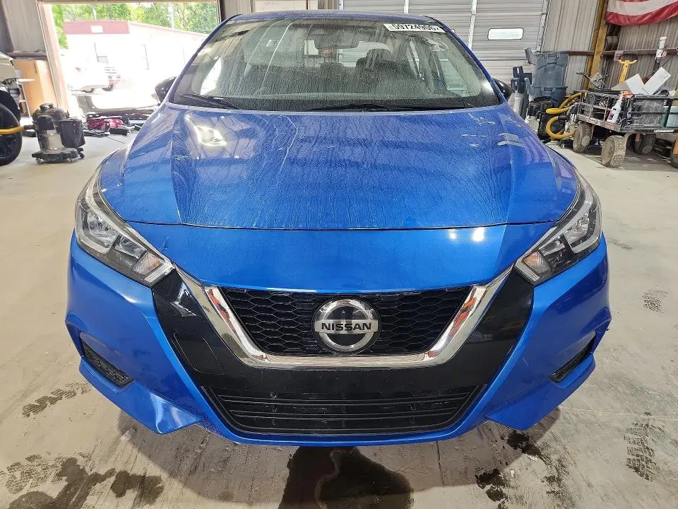 2022 NISSAN VERSA S  