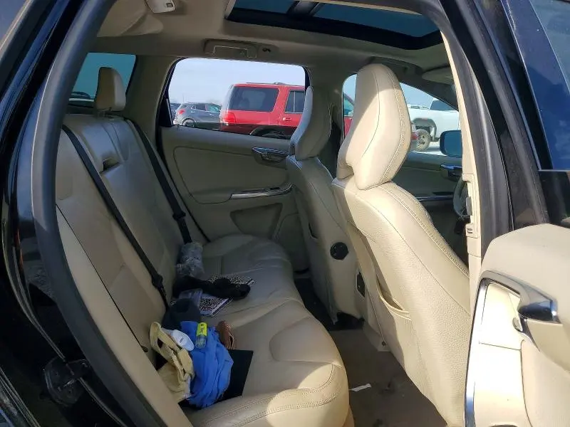 2012 VOLVO XC60 3.2  