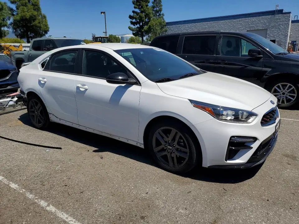2021 KIA FORTE GT LINE  
