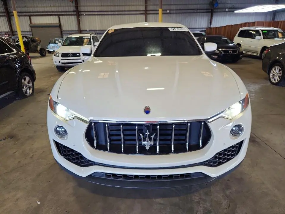 2018 MASERATI LEVANTE   