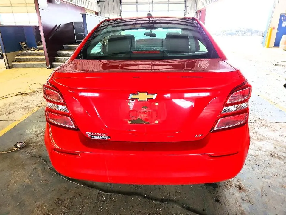 2017 CHEVROLET SONIC LT  
