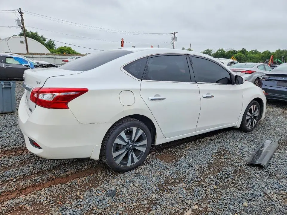 2019 NISSAN SENTRA SV  