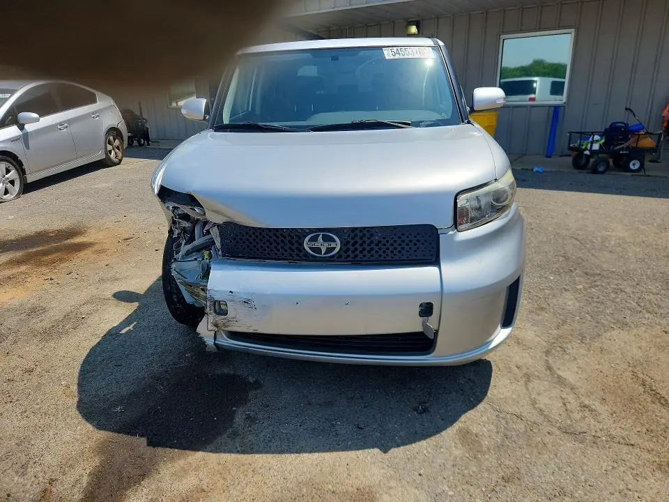 2010 TOYOTA SCION XB  