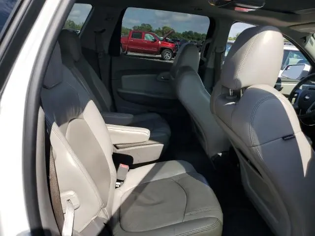 2010 CHEVROLET TRAVERSE