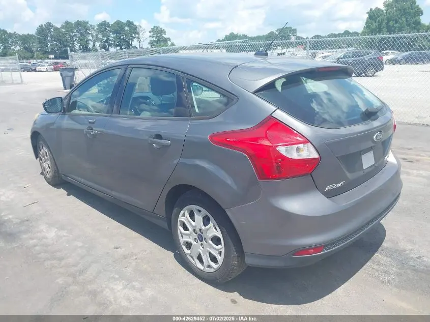 2012 FORD FOCUS SE