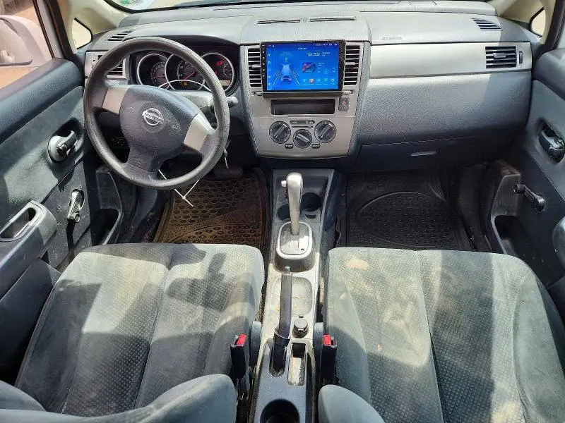 2011 NISSAN VERSA 1.8 S  