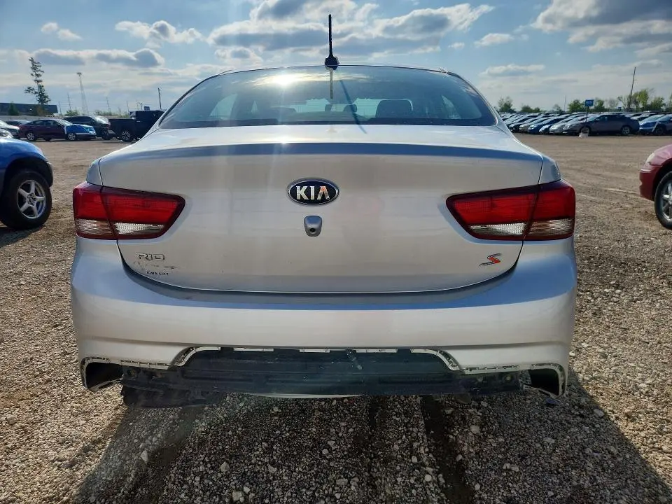 2020 KIA RIO S  