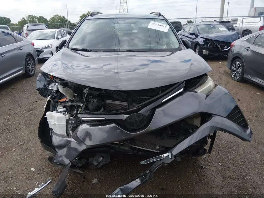 2016 TOYOTA RAV4 LE