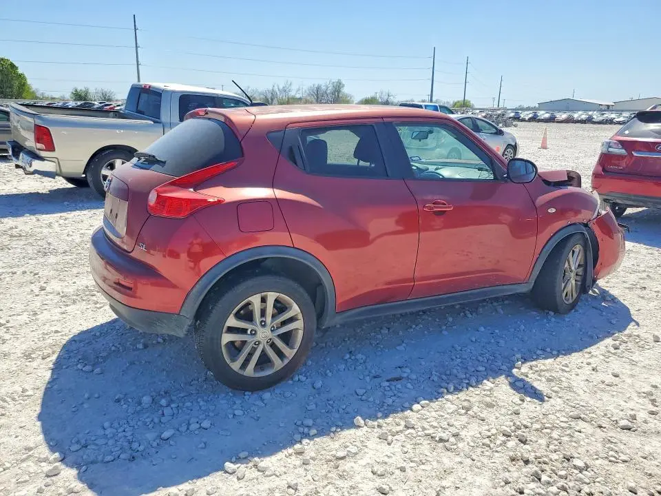 2011 NISSAN JUKE S  