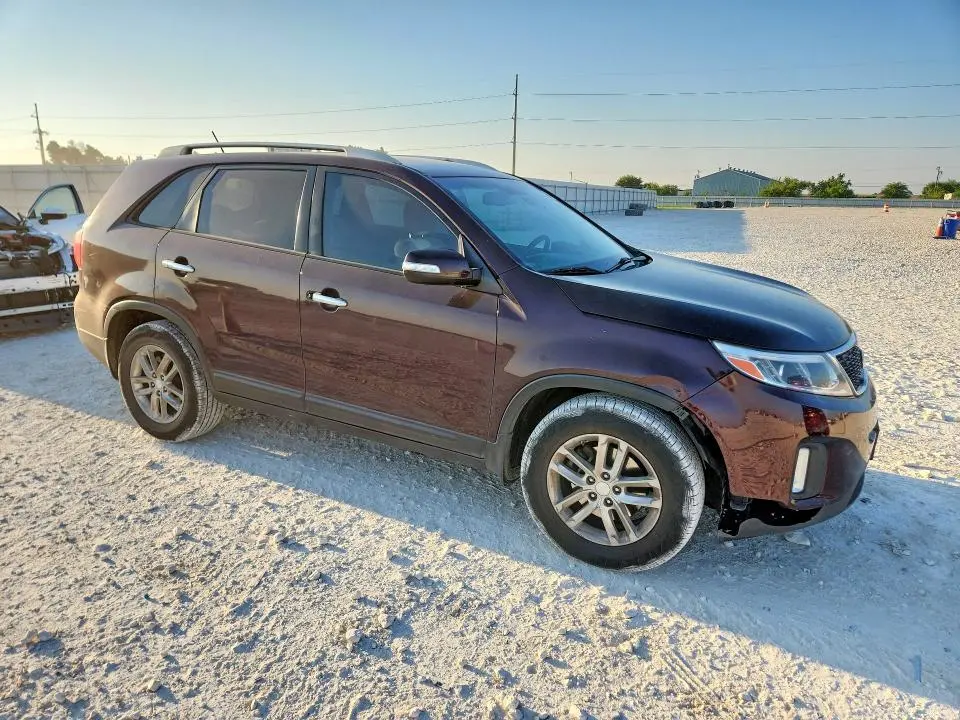 2015 KIA SORENTO   