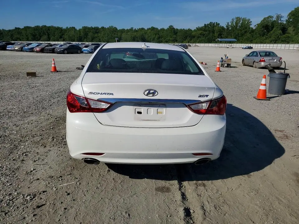 2013 HYUNDAI SONATA SE 2.0T  