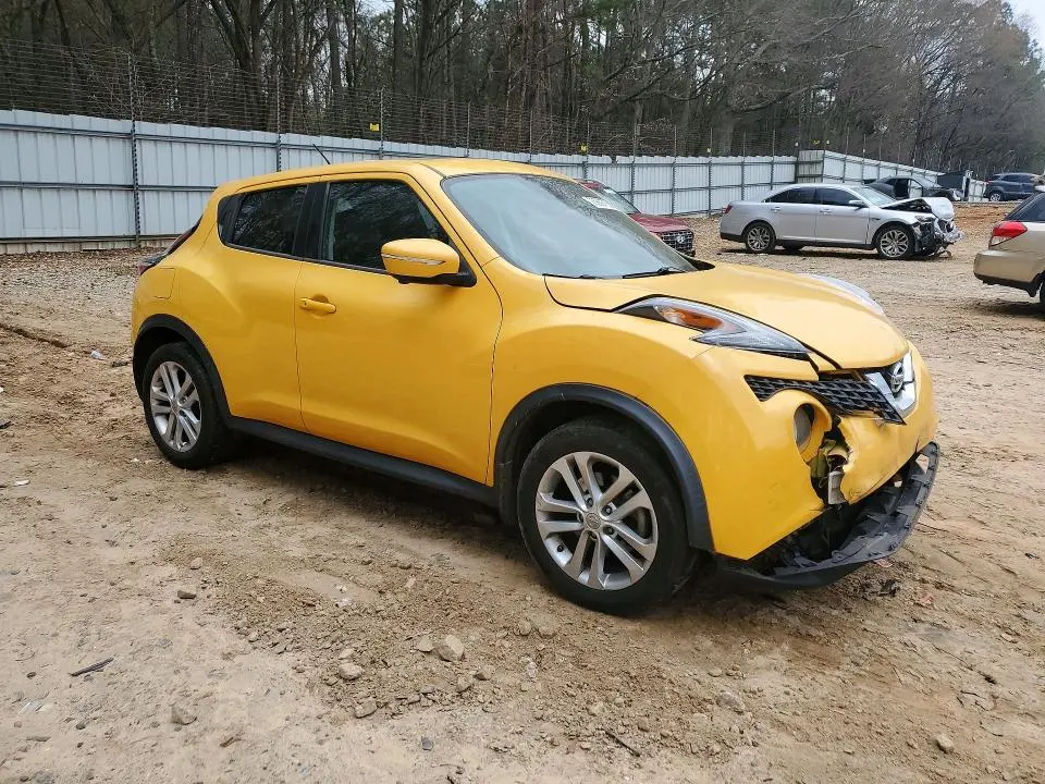2015 NISSAN JUKE SL  