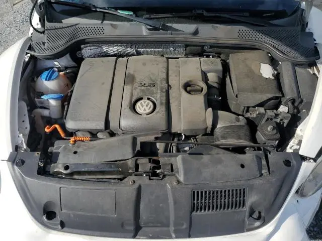 2012 VOLKSWAGEN BEETLE   