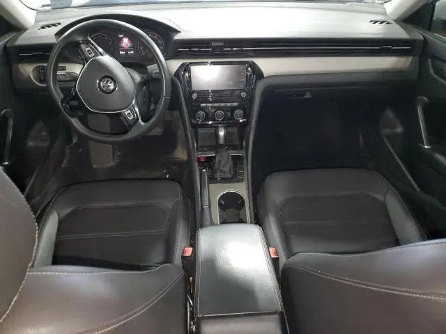 2021 VOLKSWAGEN PASSAT SE  