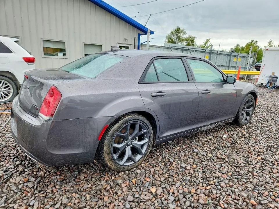 2023 CHRYSLER 300 S  