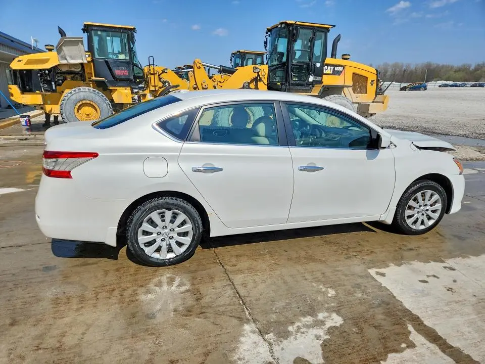 2015 NISSAN SENTRA SV  