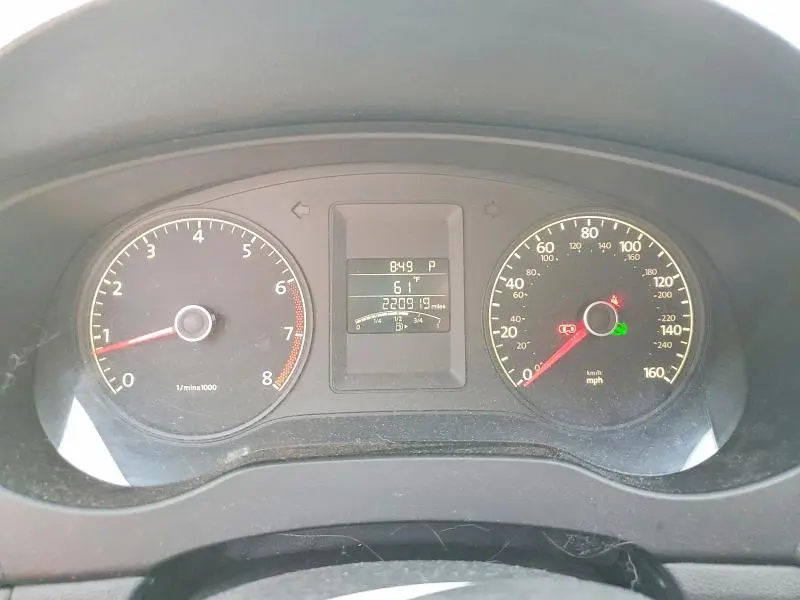 2011 VOLKSWAGEN JETTA SE  