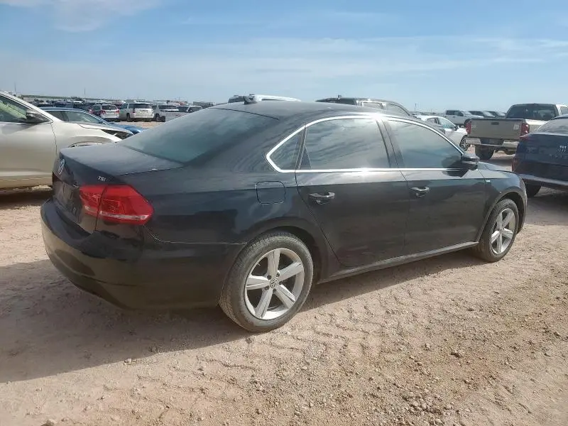2014 VOLKSWAGEN PASSAT S  