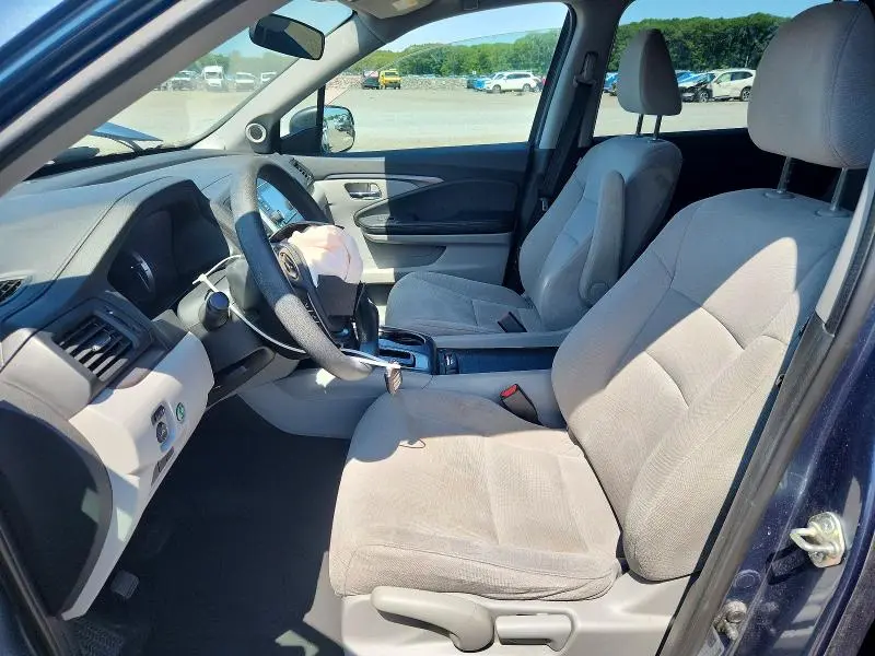 2017 HONDA PILOT LX  