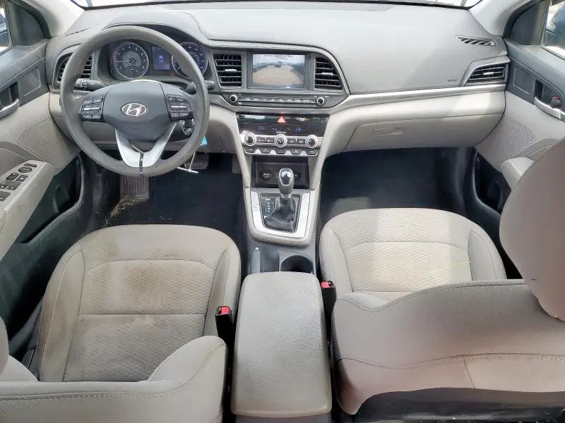 2020 HYUNDAI ELANTRA SEL  