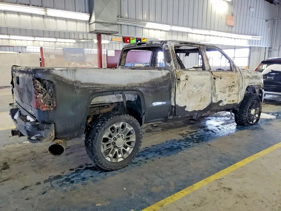 2018 GMC SIERRA K2500 DENALI  