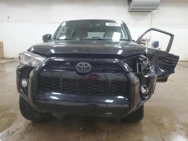 2019 TOYOTA 4RUNNER SR5/SR5 PREMIUM  