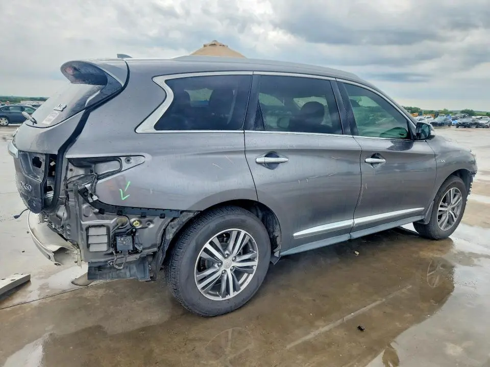 2020 INFINITI QX60 LUXE  