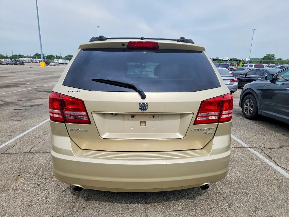 2010 DODGE JOURNEY R  