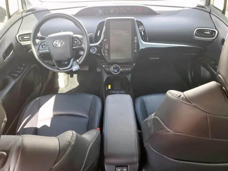 2021 TOYOTA PRIUS PRIME LE  