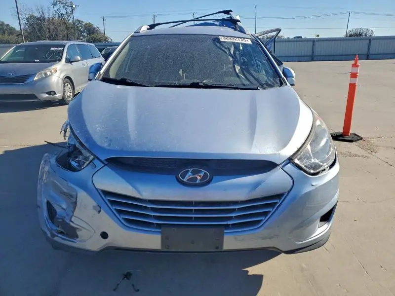 2012 HYUNDAI TUCSON GLS  