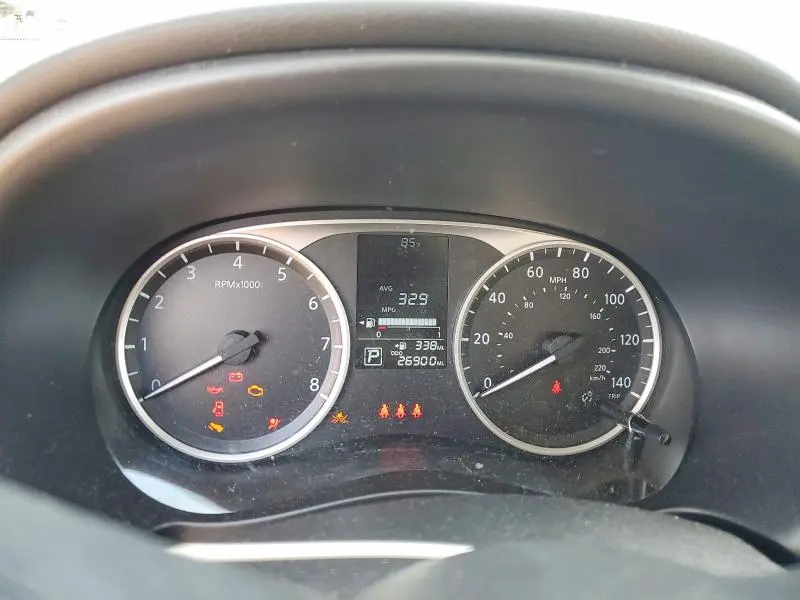 2024 NISSAN KICKS S  