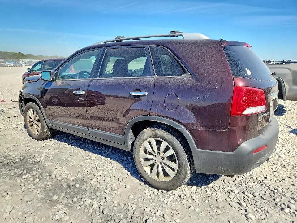 2011 KIA SORENTO LX  
