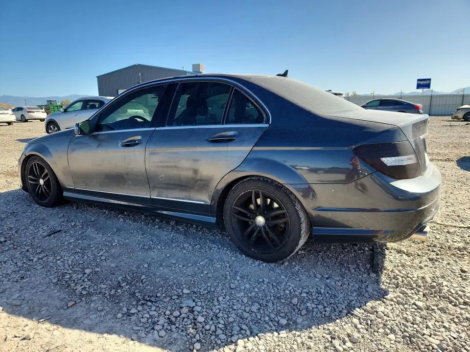 2013 MERCEDES-BENZ C 250  
