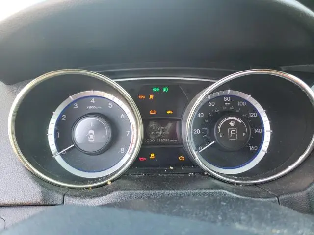 2011 HYUNDAI SONATA SE