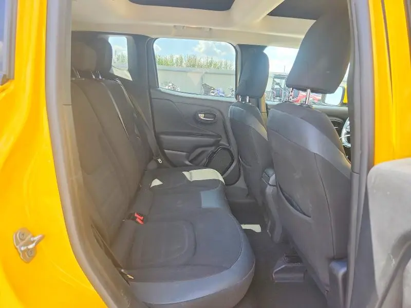 2017 JEEP RENEGADE LATITUDE  