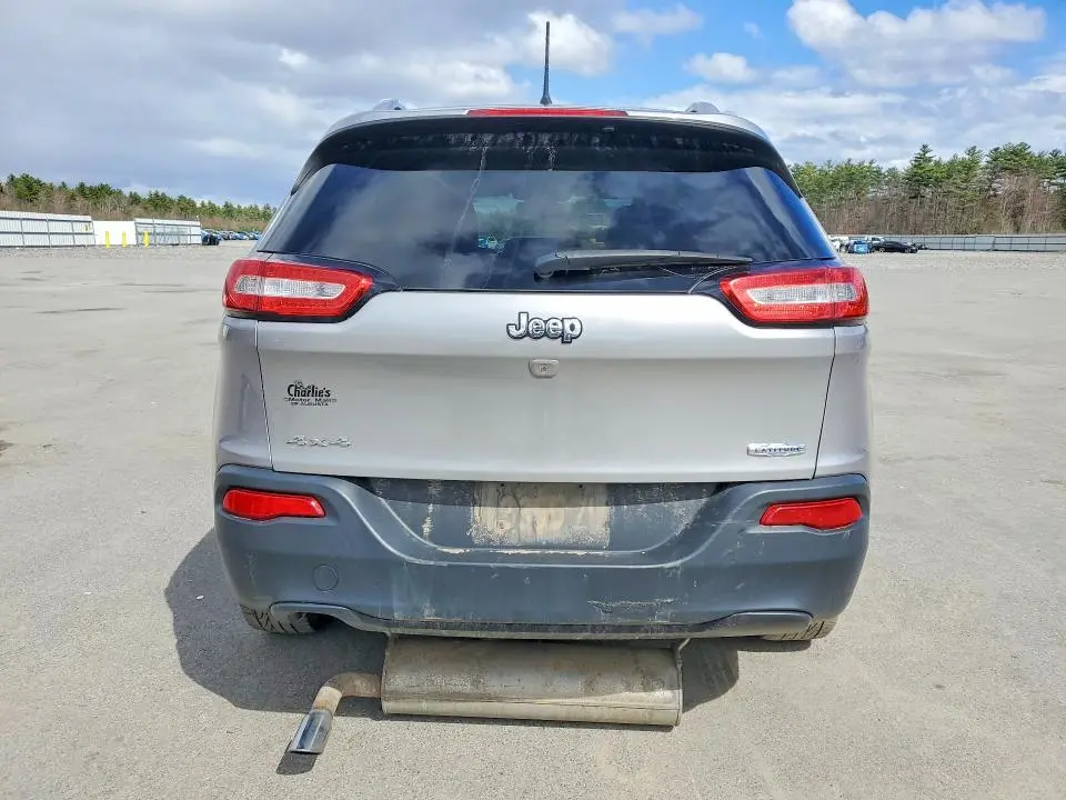 2018 JEEP CHEROKEE LATITUDE PLUS  