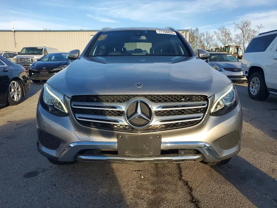 2019 MERCEDES-BENZ GLC 300  