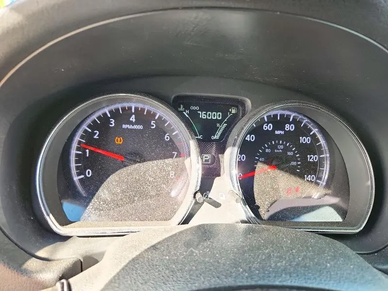 2019 NISSAN VERSA SV  