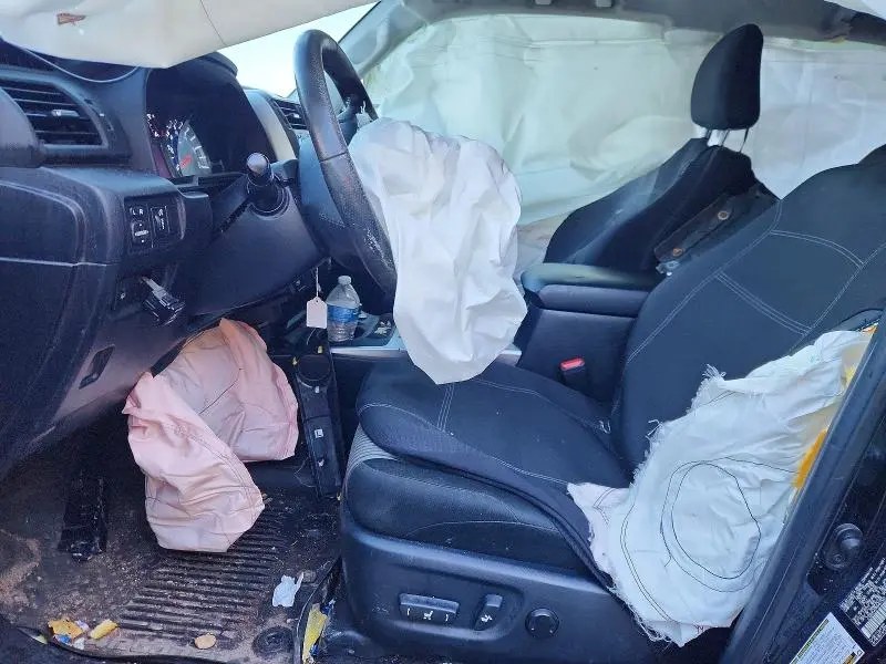 2017 TOYOTA 4RUNNER SR5  