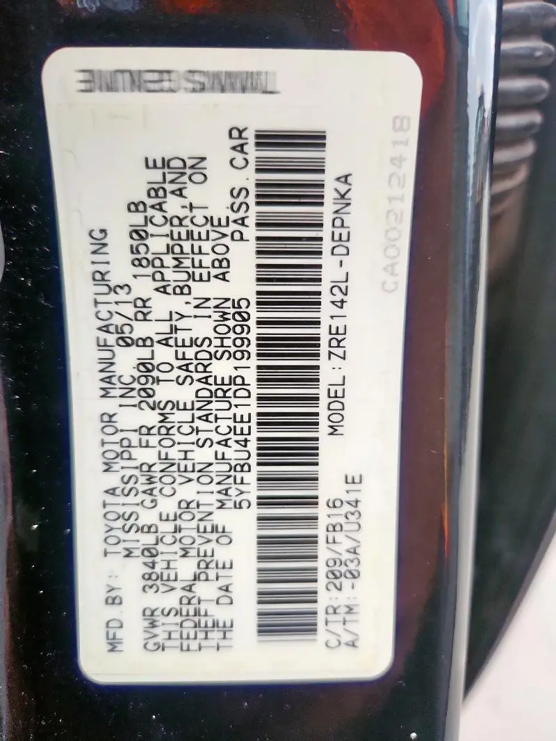 2013 TOYOTA COROLLA BASE  