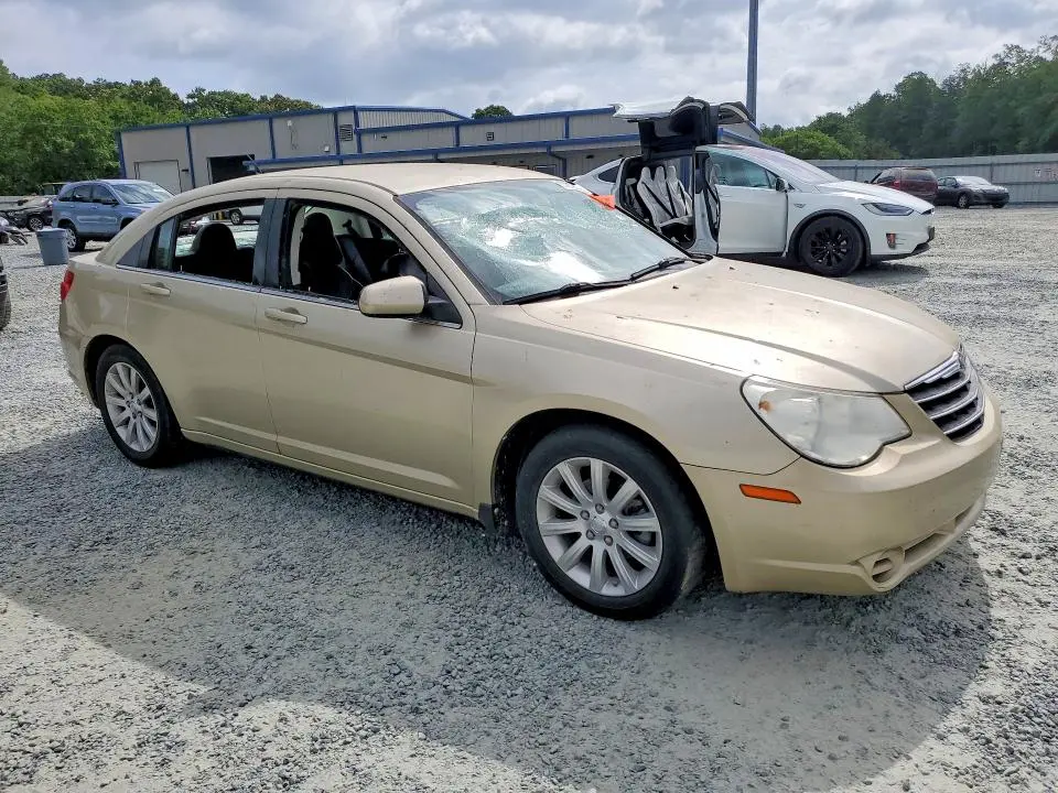 2010 CHRYSLER SEBRING LIMITED  