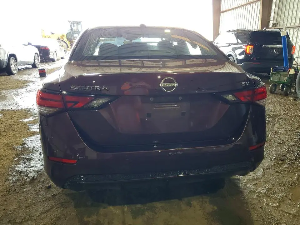 2024 NISSAN SENTRA SV  