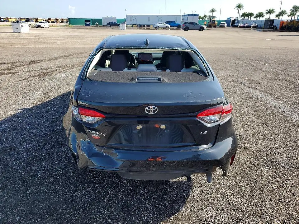 2022 TOYOTA COROLLA LE  