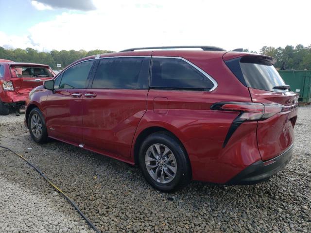 2021 TOYOTA SIENNA XLE