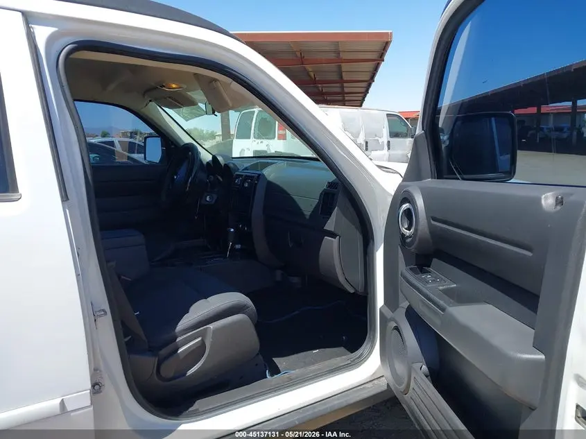 2011 DODGE NITRO HEAT