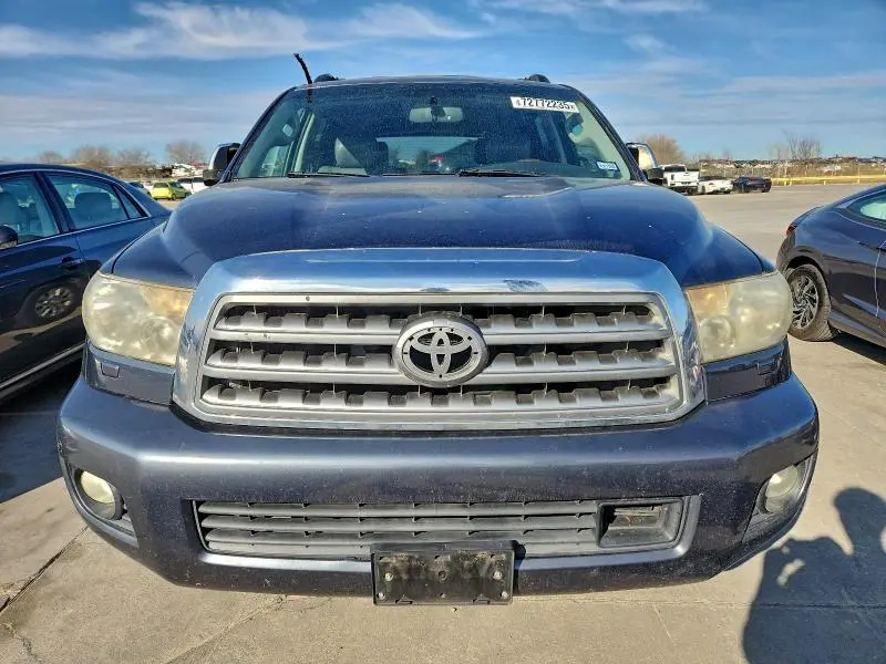 2010 TOYOTA SEQUOIA PLATINUM  